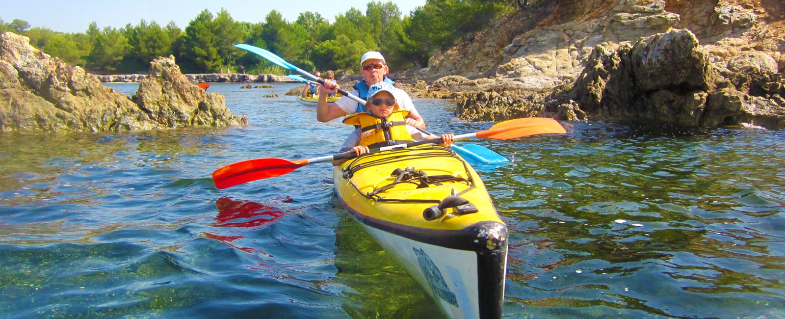 enjoy the sea in La Londe les Maures thanks to the nautical activities