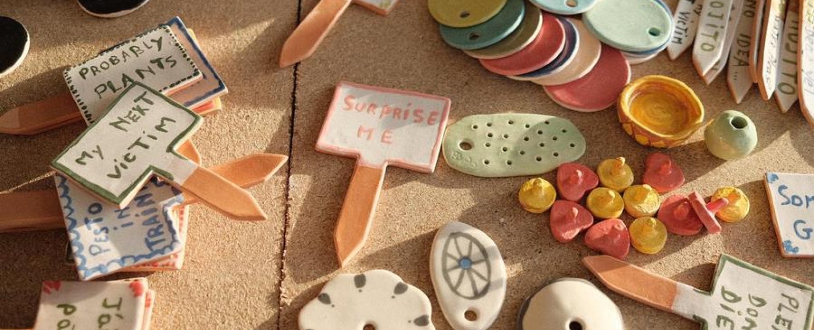 Atelier d'initiation à la poterie avec la céramiste Corinne Campenio à Collobrières