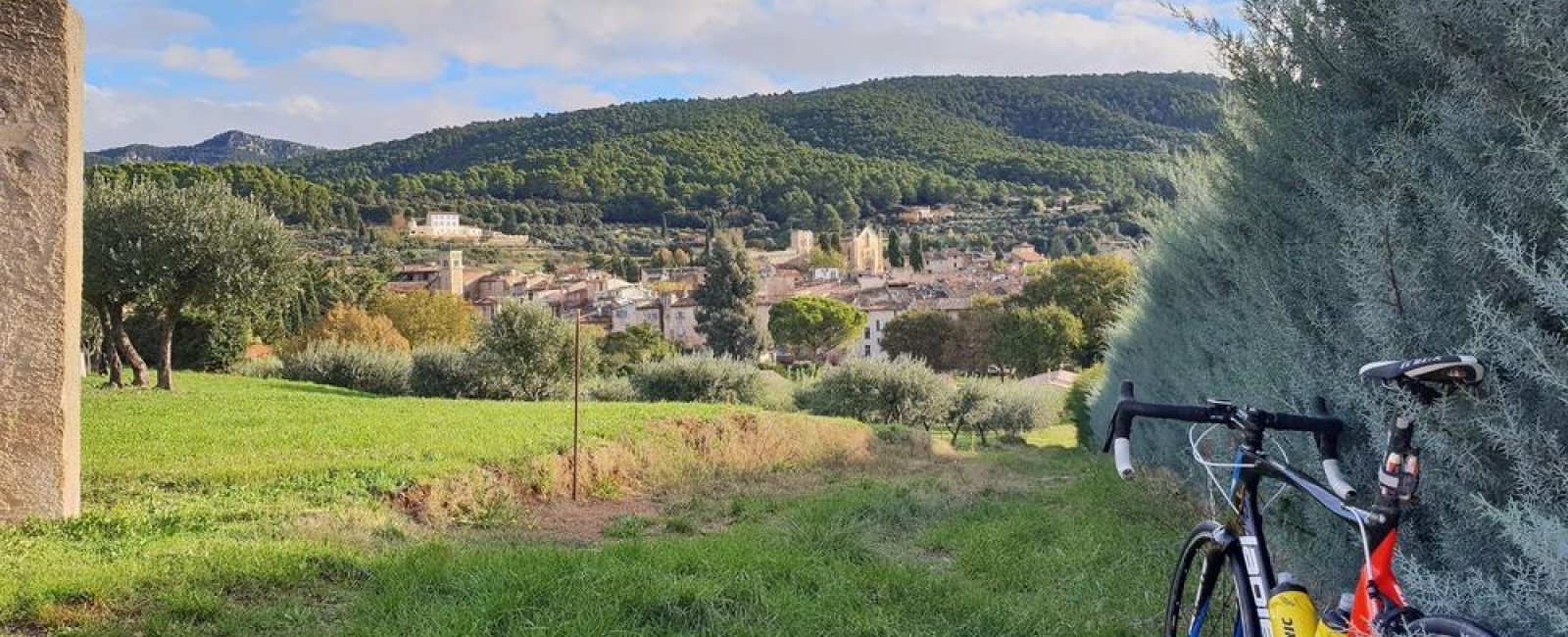 View on Aups