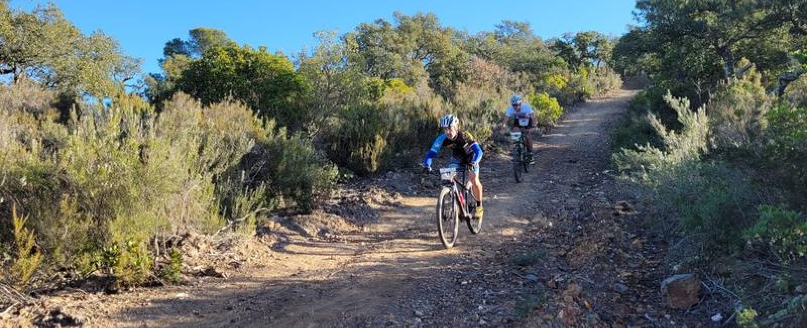 Les sports en Méditerranée Porte des Maures