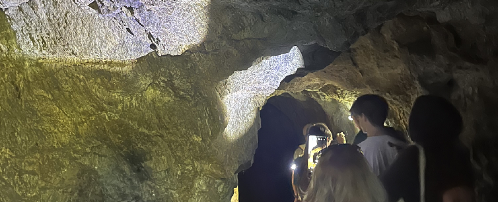 Visite guidée d'un souterrain militaire_Bormes-les-Mimosas