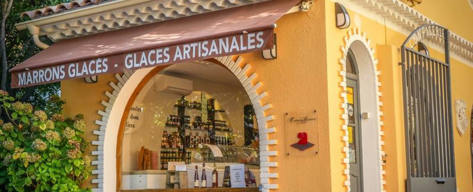 La Confiserie Azuréenne à Collobrières