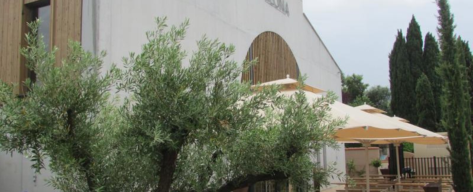 Les Halles Milona