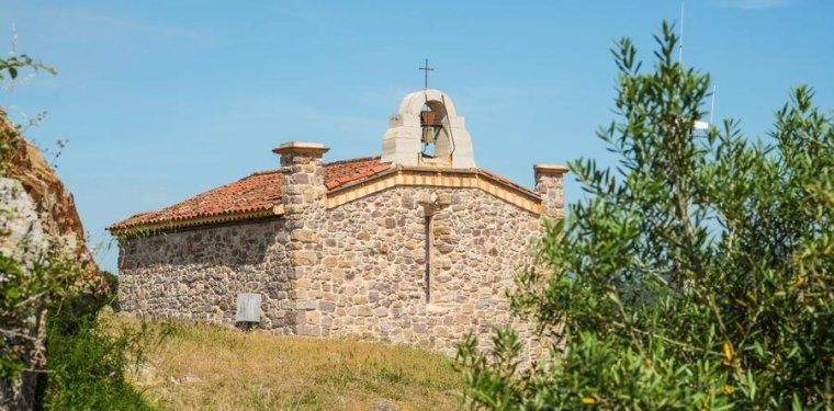 Chapelle Sainte Croix à Pierrefeu-du-Var Chapelle Sainte Croix à Pierrefeu-du-Var