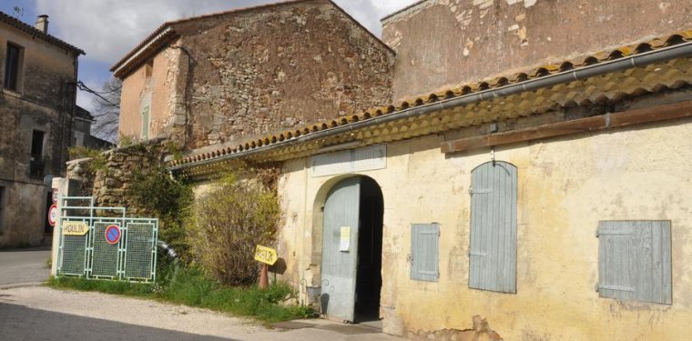 Moulin des cinq ponts à Cuers