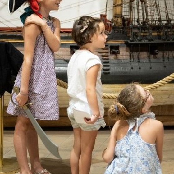 2022 05 28 JP ACT_Visite atelier Petit pirate © Musée national de la Marine