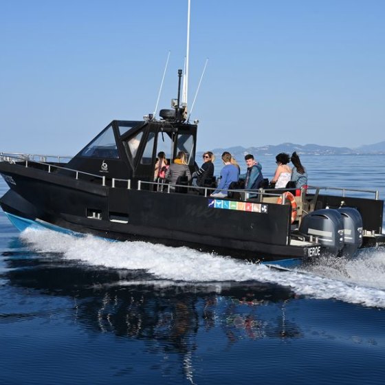 Bateau Taxi