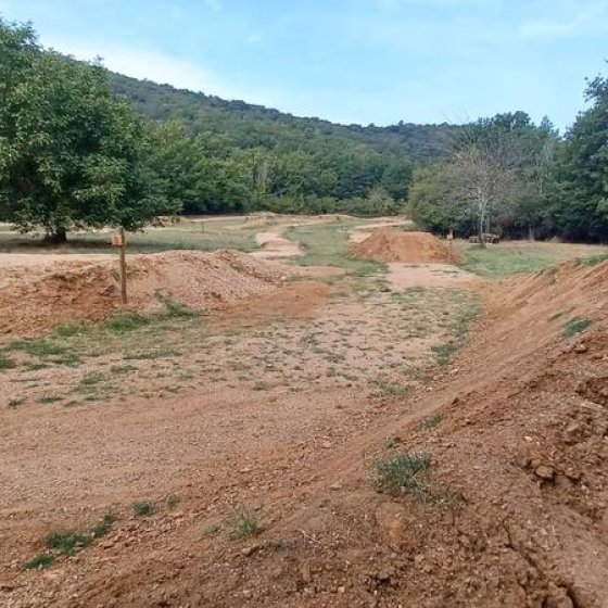 Les équipements vélo en Méditerranée Porte des Maures