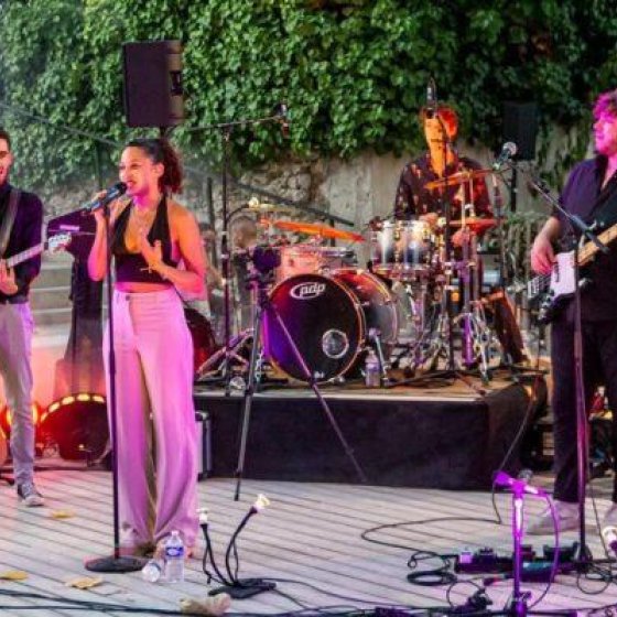 Les soirées Live Music au Café Léoube_Bormes-les-Mimosas Les soirées Live Music au Café Léoube_Bormes-les-Mimosas
