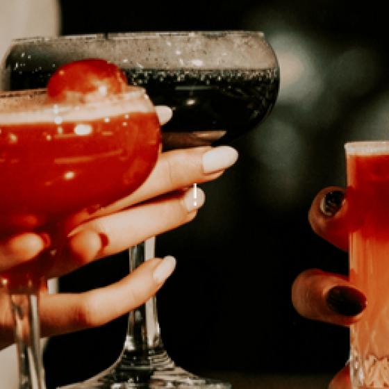 Apéritifs au lobby à L'Eden Rose_Bormes-les-Mimosas