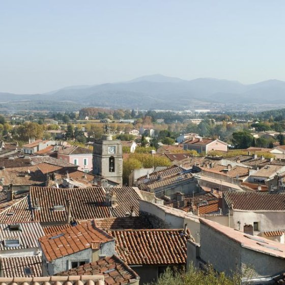 Visit of the medieval village of Cuers