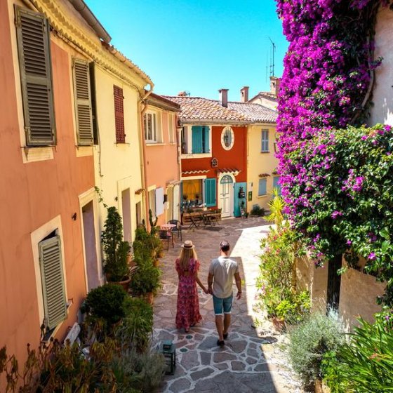Ruelle village