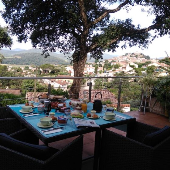 Chambres d'hôtes avec terrasse à Pierrefeu du Var