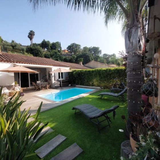 Villa à Valcros