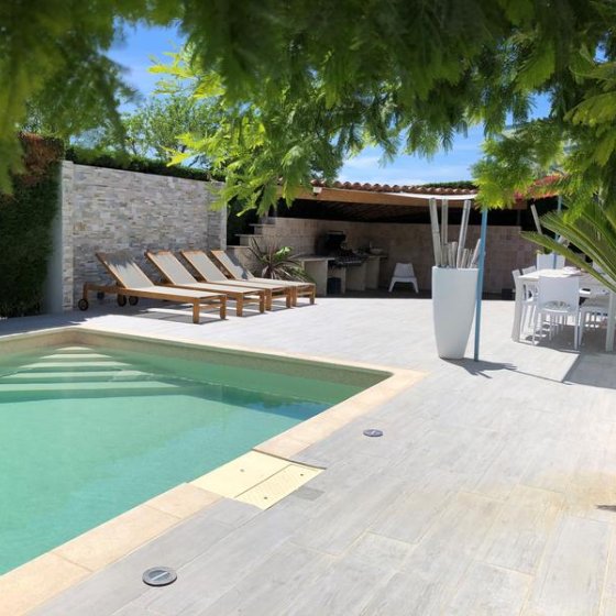 Piscine et terrasse Piscine et terrasse