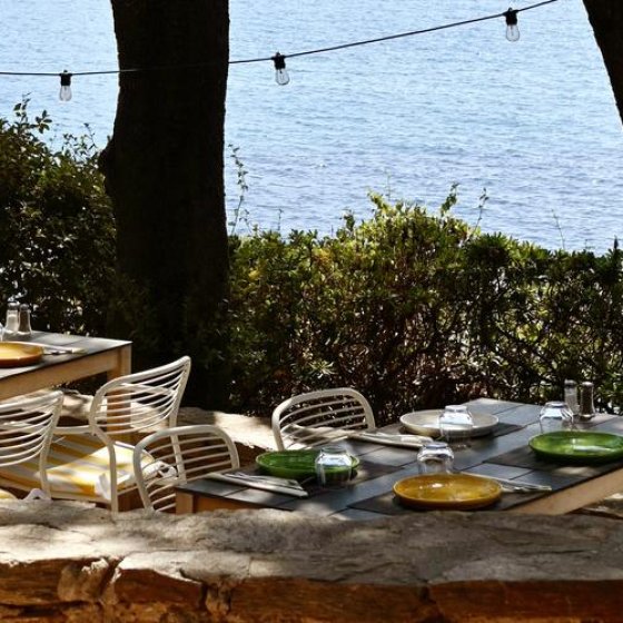 Restaurant Le Barbecue en bord de mer à Giens