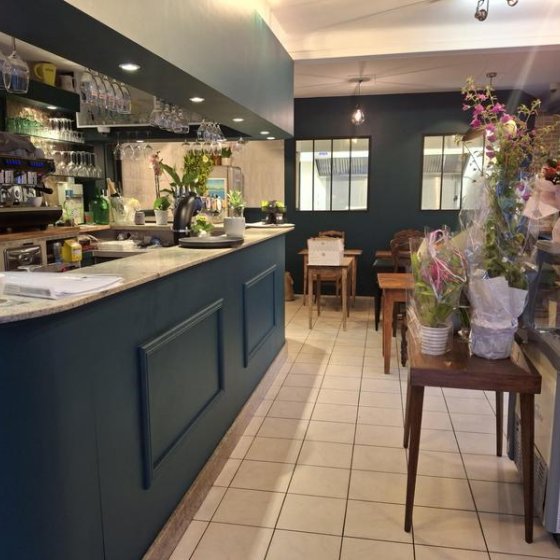 Les Frangines : bar - restaurant à La Londe-les-Maures