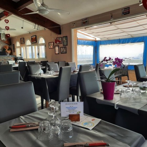 Restaurant avec salle et terrasse vue mer à La Londe les Maures