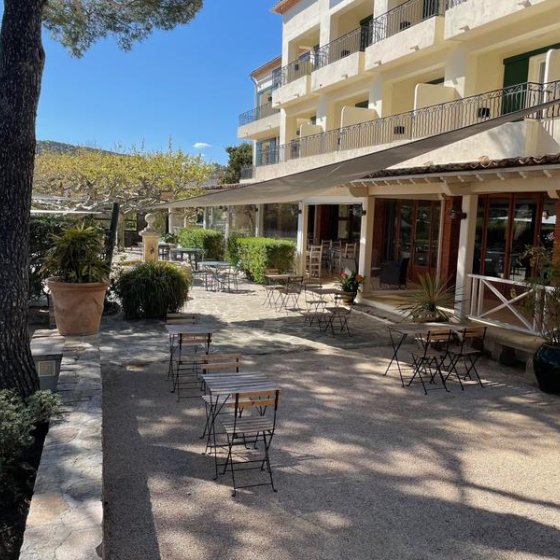 La Table de l'HDLP - Restaurant de l'Hôtel de la Plage_Bormes-les-Mimosas La Table de l'HDLP - Restaurant de l'Hôtel de la Plage_Bormes-les-Mimosas